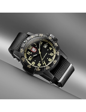Reloj Luminox Leatherback Sea Turtle Giant 0320 Series para hombre XS.0333
