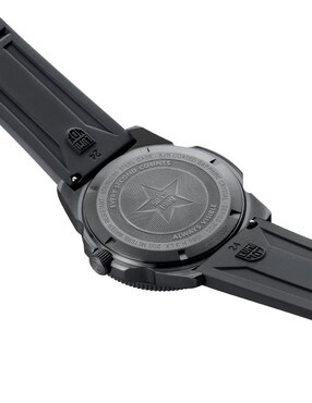 Reloj Luminox Pacific Diver Black Steel 3120 Series para hombre XS.3137.B