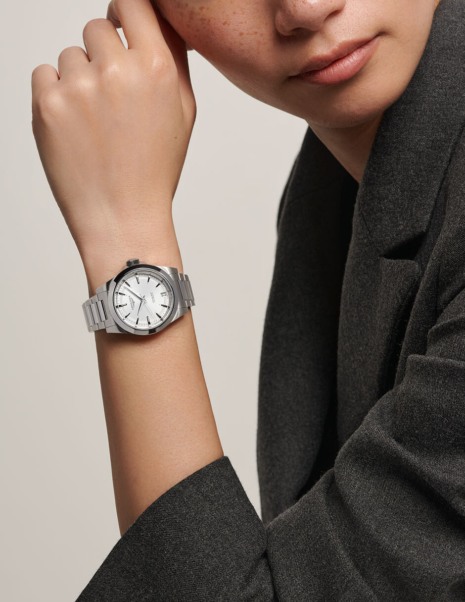Reloj Conquest para mujer L34304726 4