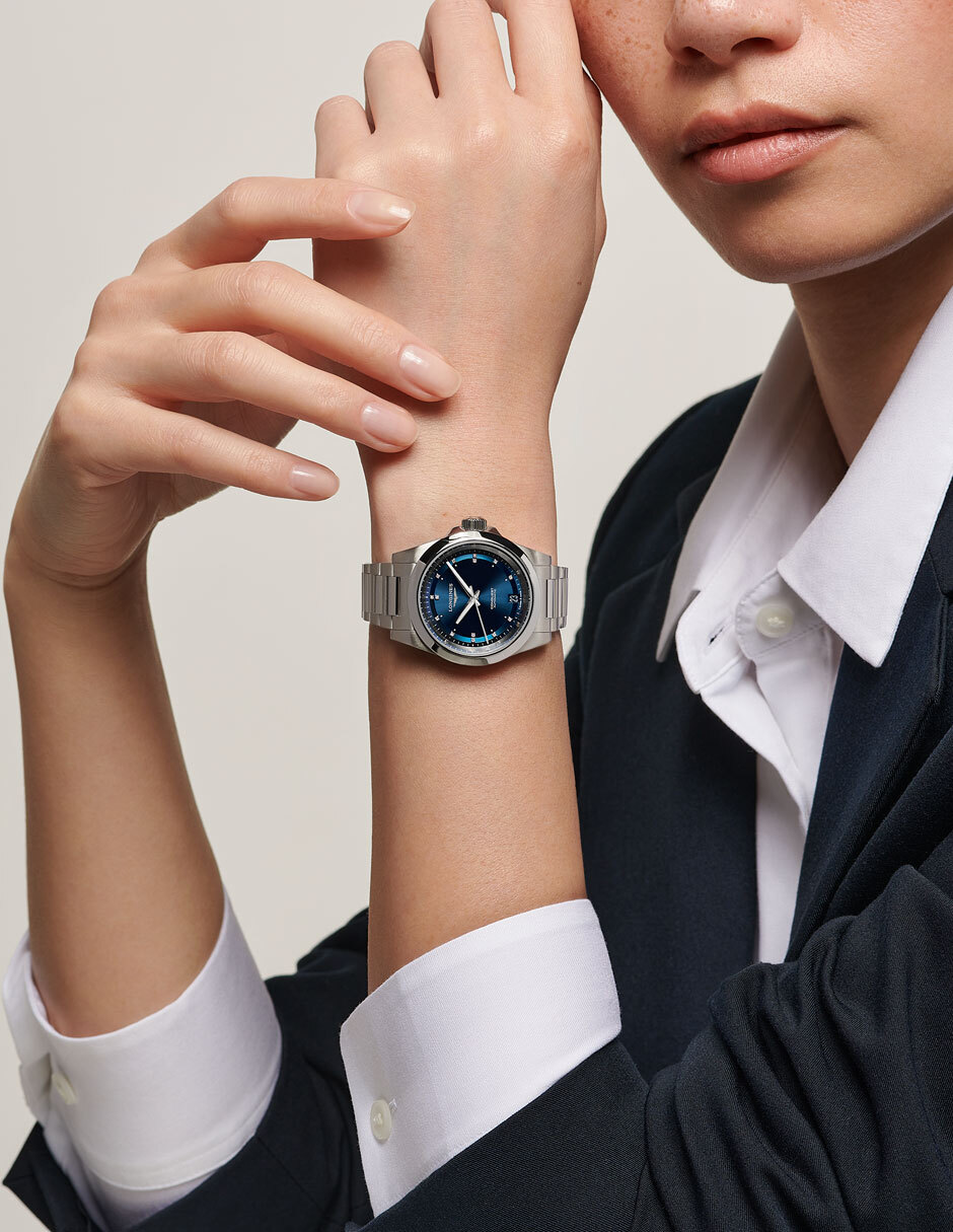 Reloj Conquest para mujer L34304976 4
