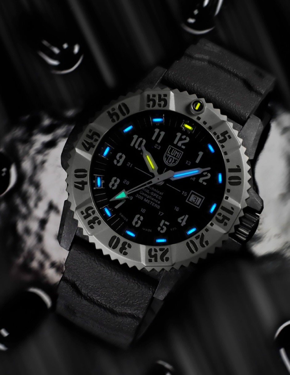 Reloj MIL-SPEC Series para hombre XL.3351.1.SET 6
